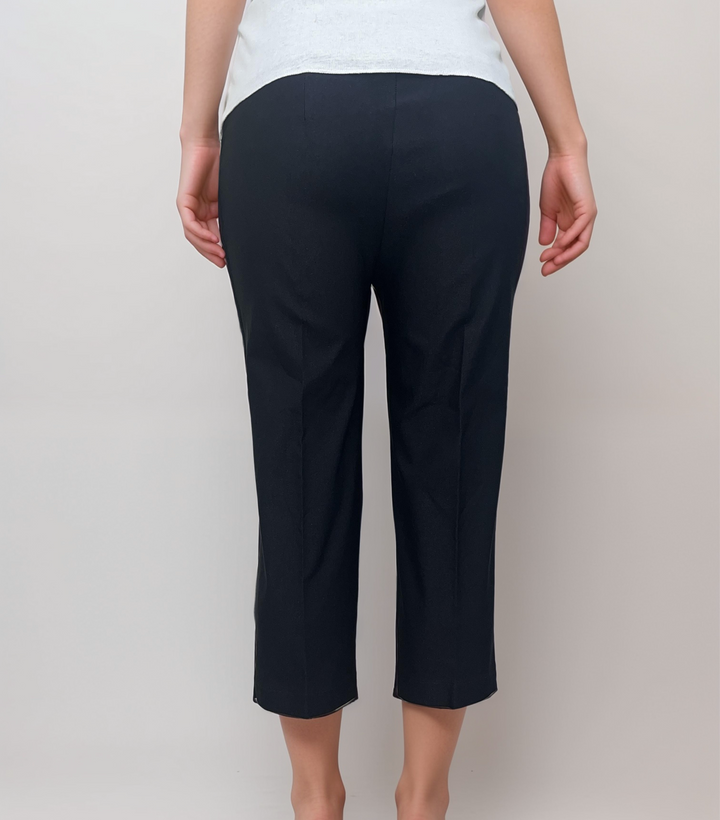 Black Stretch Capri