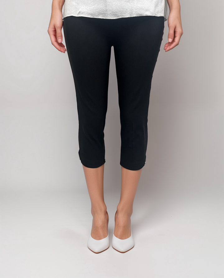 Black Stretch Capri